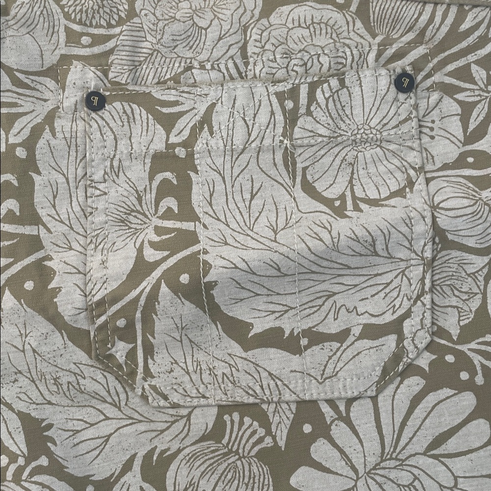 Pilcro Printed Botanical Shorts - Picture 9 of 10